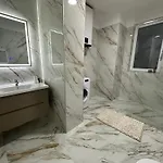 Apartment Royal - *